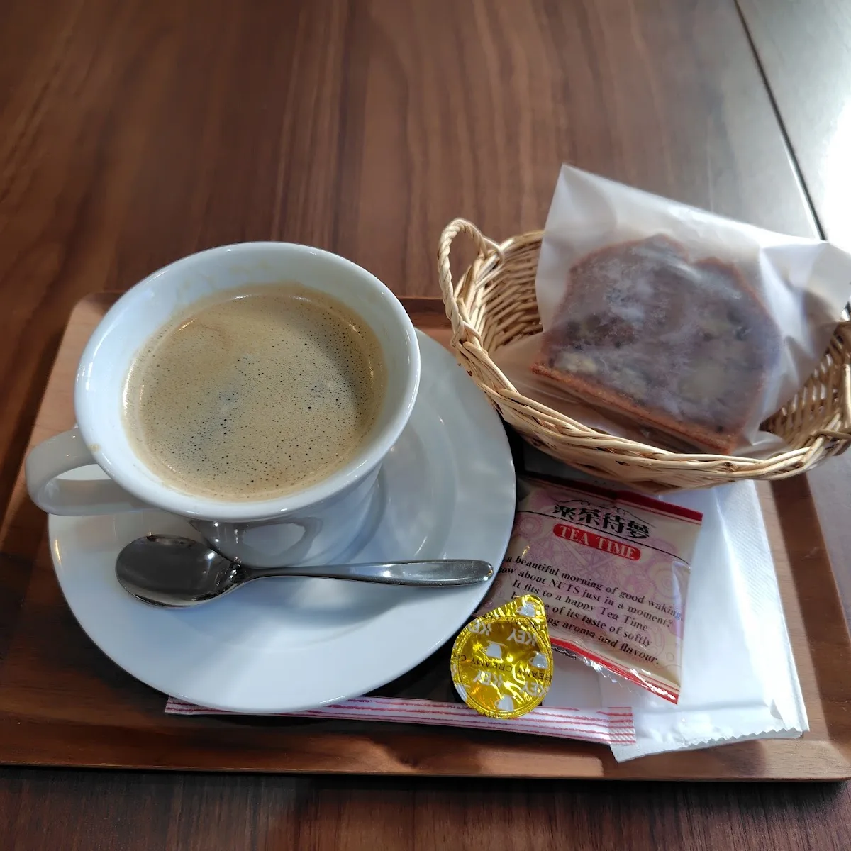 SAVATOLA COFFEE（コッペパンはやってません） · 2